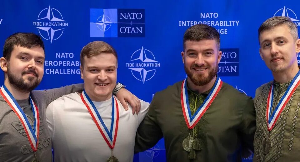Військові ЗСУ перемогли на міжнародному хакатоні НАТО в Ісландії  
