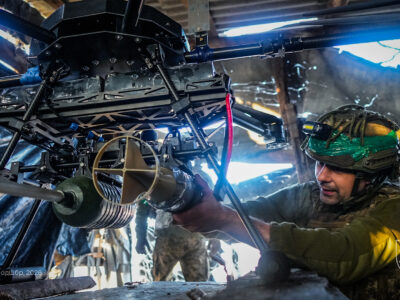 «Продовжуємо проводити наступальні дії»: на Олександрівському напрямку десантники долають ворожих спецпризначенців  