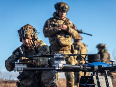 «Противник масштабує свої засоби такого типу»: на Куп’янському напрямку побільшало ворожих дронів-бомберів та НРК  