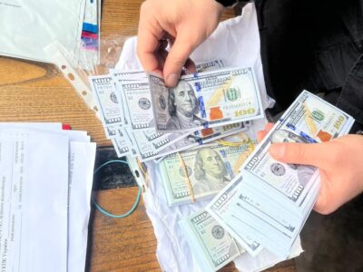 Європа за $30 тисяч: у Львові затримали прикордонника, який пропускав ухилянтів  