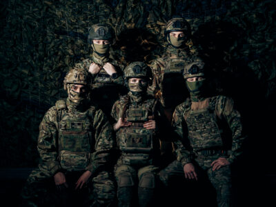 «Якщо я та мої однолітки поїдемо за кордон, то потім не буде країни»: курсанти Академії СБУ розповіли про навчання, дисципліну, мотивацію  