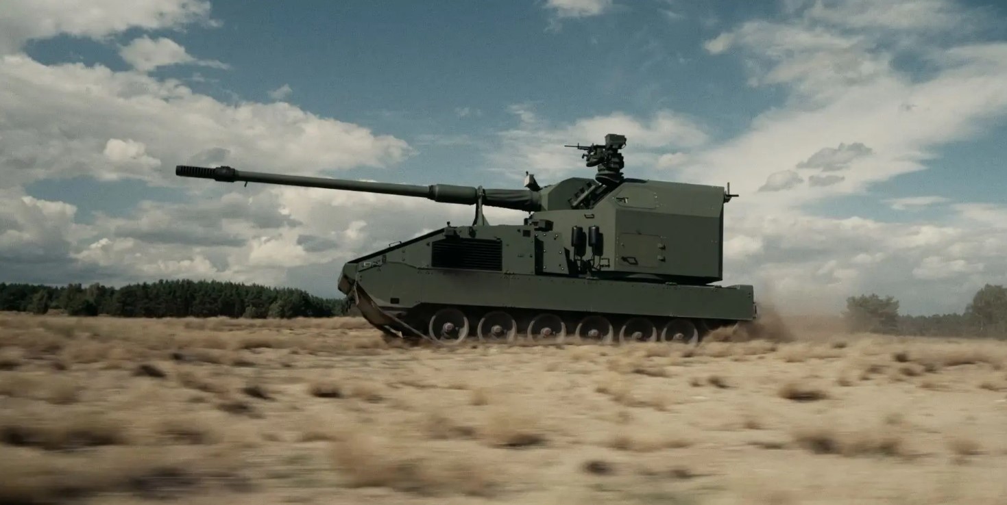 САУ RCH 155 TRACKED