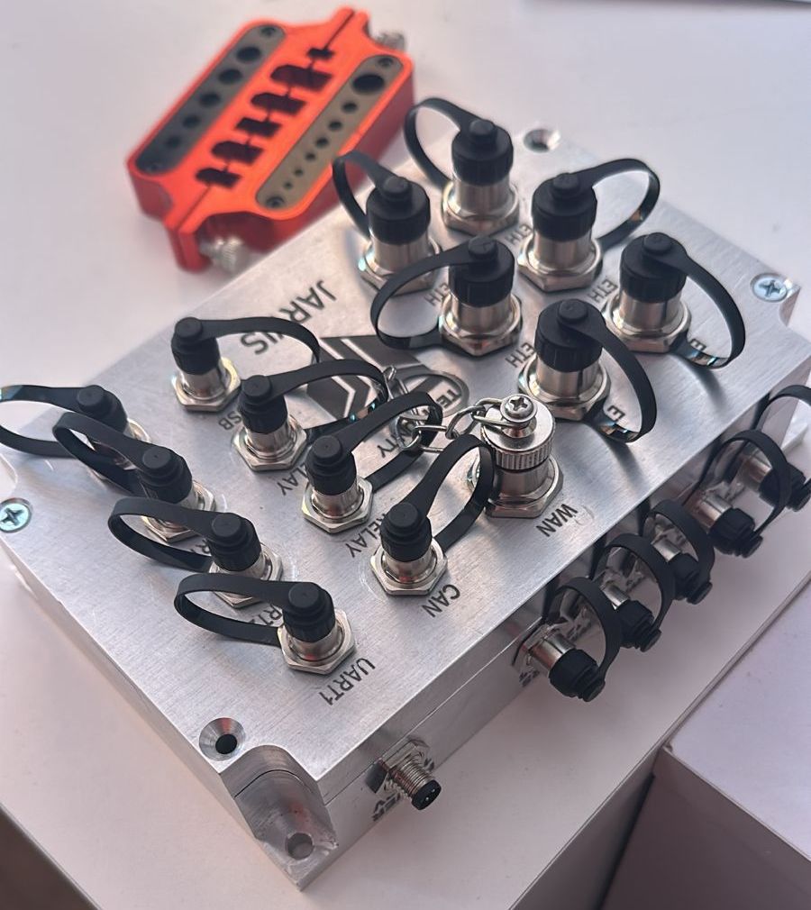 Бортовий комп’ютер для Наземного Роботизованого Комплексу