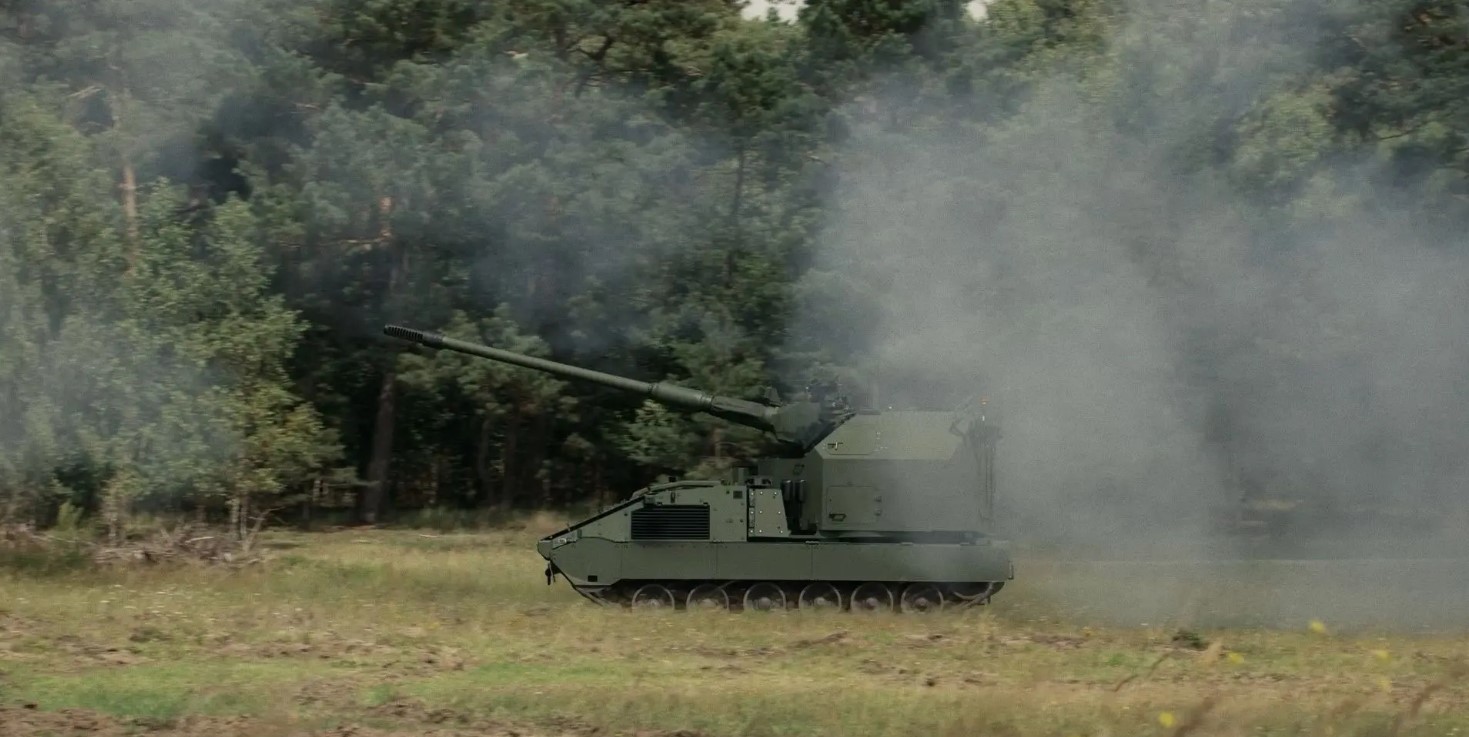 САУ RCH 155 TRACKED