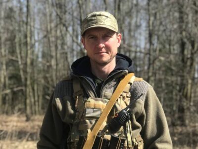 «Ми 41 добу щодня відбивали штурми»: Герой України Любомир Мікало розповів про утримання позиції на Сумщині  