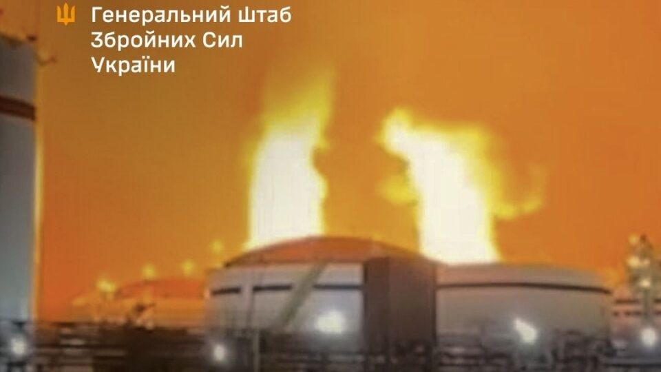 Сили оборони уразили об’єкти нафтогазового російського гіганта в порту під Санкт-Петербургом  