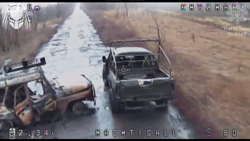 Місце спалених авто — окупанти не зрозуміли з першого разу і були покарані  