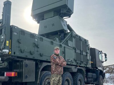 «Наш підрозділ уже знищив більш ніж півтори сотні цілей»: офіцер Олександр розповів про роботу на ЗРК IRIS-T  