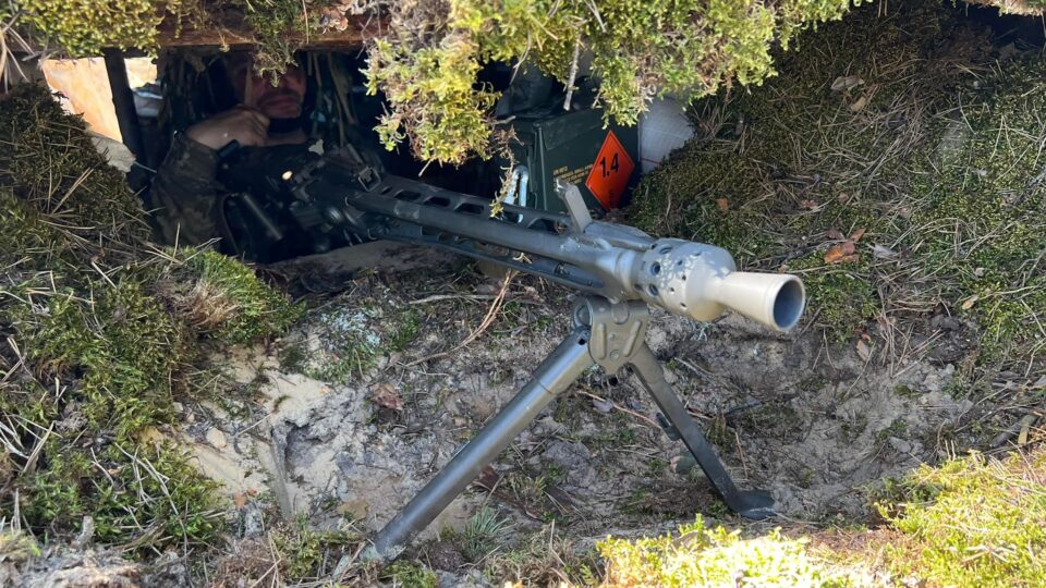 «Це схоже на Дикий Захід»: на півночі Харківщини окупанти вдаються до «повзучого наступу»  