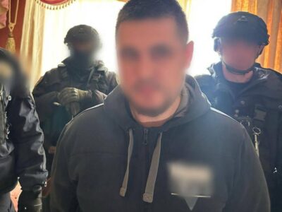 Гроші за «повітряні» авто: в Одесі викрили групу шахраїв  