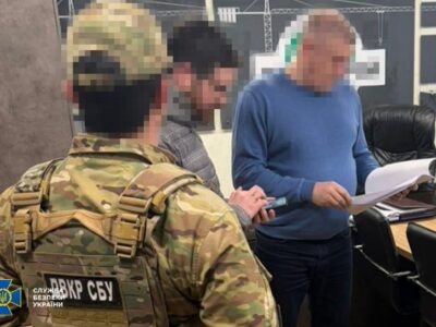 Фіктивні шлюби, служба в тилу та незаконне зняття з обліку: правоохоронці викрили ще 4 «ухилянтські схеми»  