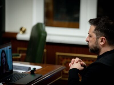 Ворог мобілізує 40–45 тисяч на місяць, нам потрібно знищувати приблизно таку ж кількість окупантів — Президент  