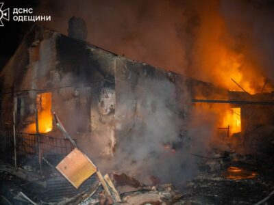 «Жодного військового сенсу — це терор»: Володимир Зеленський про масований удар дронами по Одесі  