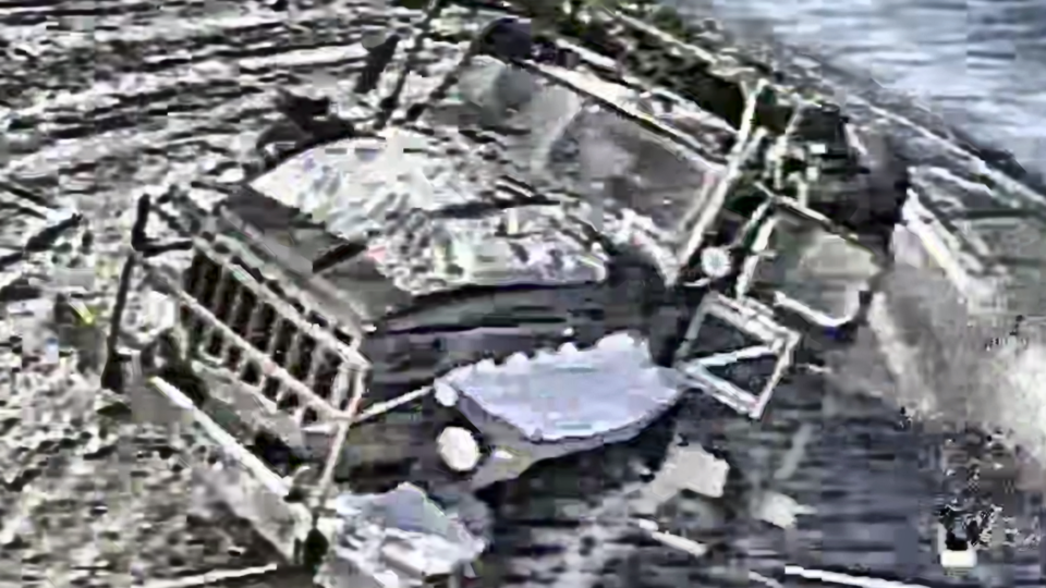 Дев’ятьох росіян одним ударом підсмажив дрон «Фенікса»: ворог намагався закинути «на передок» побільше піхоти  