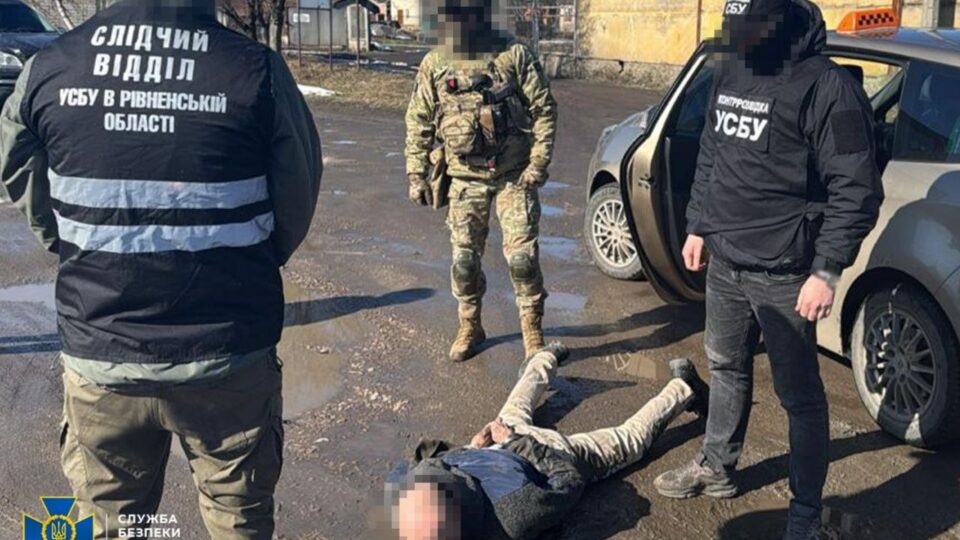 У Рівному затримали коригувальника повітряних атак росіян  