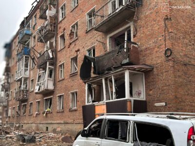 Дитина і ще десятеро людей постраждало внаслідок російського бомбардування Глухова  