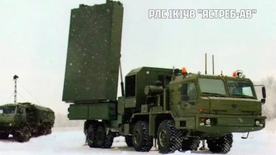 Вибух на $50 мільйонів: дронарі спалили дороговартісну РЛС окупантів у Луганській області  