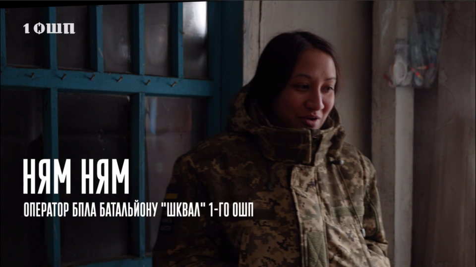 «Спершу був шок, а тепер — тільки азарт»: колишні жінки-ув’язнені вчаться нищити ворога дронами  