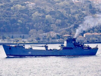 Спецпідрозділ ГУР «Примари» уразив у Криму два великі десантні кораблі та дуже дорогу РЛС  