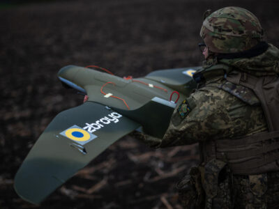 Знання та інженерна майстерність, що втілюються у зброю: сьогодні відзначають День працівника оборонно-промислового комплексу  