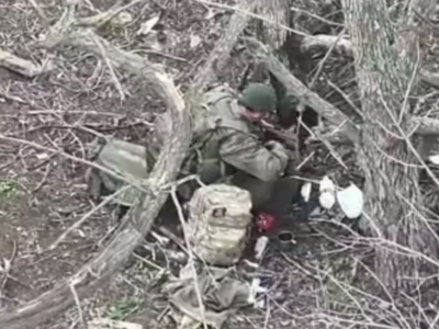 Мародерив загиблих, напився, загинув: російський штурмовик нічим не здивував  