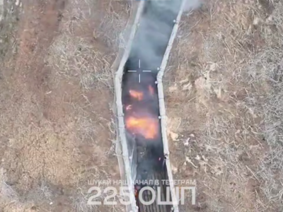 Сітки порвали, штурмовиків підпалили: «зетніків» знищили в «зеттраншеях»  