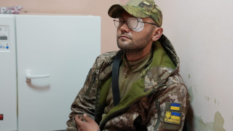 «Бити військових неприпустимо. Сподіваюся, що нападники будуть покарані» – ветеран Олександр Лисий, який постраждав від нападу цивільних  