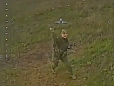 Спробував збити гранатою: російські штурмовики намагаються врятуватися від дронів  