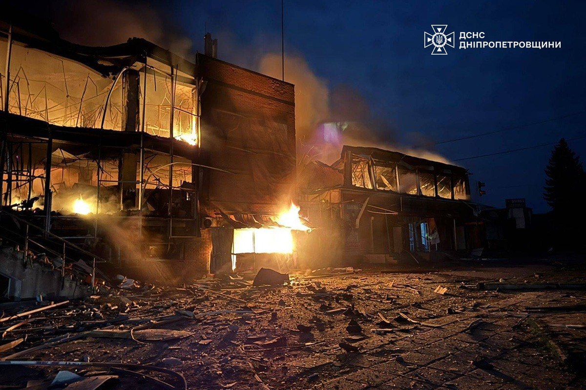 На Дніпропетровщині внаслідок атак росіян загинула людина, серед поранених — дитина