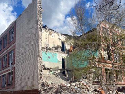 Зруйнували школу та пошкодили лікарню: наслідки ударів рф по Херсонщині  