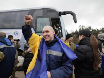 Новий обмін полоненими: до України повертаються 175 військових і семеро цивільних  