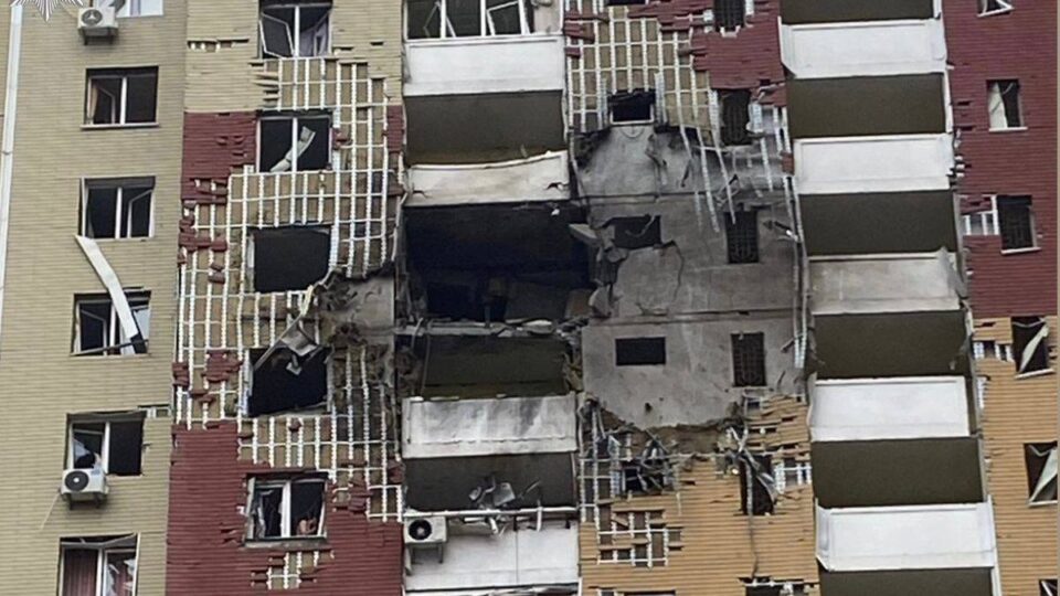 Президент після масованої атаки рф доручив зв’язатися з партнерами щодо обіцяних ракет для систем ППО  