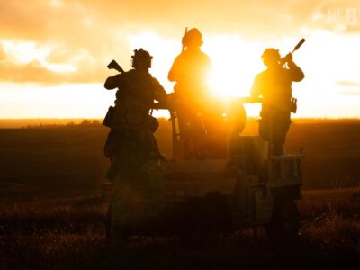 «У зв’язці з штурмовими групами працюють роботи з турелями»: поблизу Покровська десантники атакують разом із дронами  