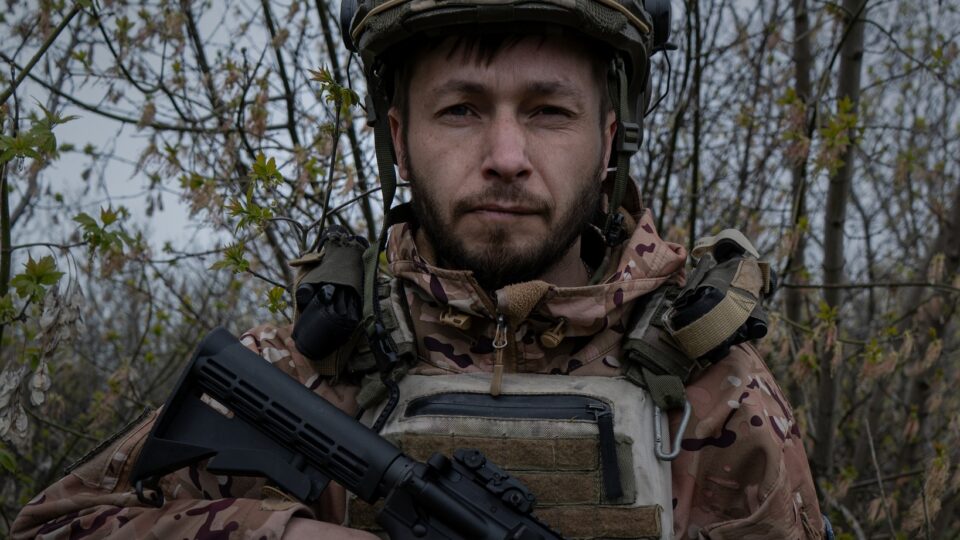 За тиждень штурмів знищили понад взвод противника: історія бійця «Маляра»  