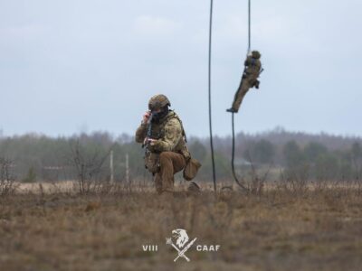 «Усі без автоматів, ніхто не стріляв»: у 95-й бригаді розповіли, як окупанти пояснюють свою появу на фронті