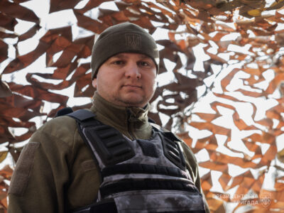 «На кожний лом знайдеться свій прийом»: як водій-міжнародник став навідником САУ  