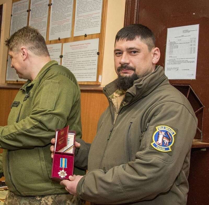 Денис Кирилюк з врученою нагородою