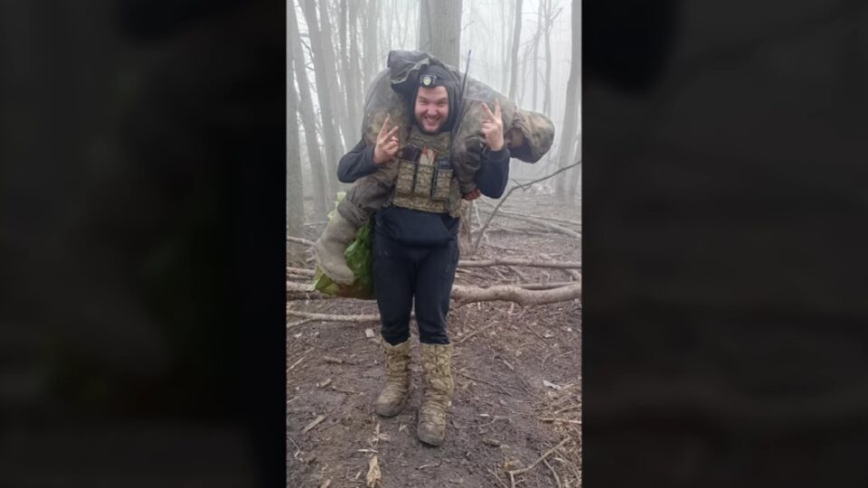 Знайшов за криками: боєць «Маґури» 10 км ніс полоненого білоруса на собі  