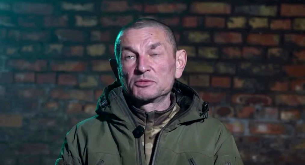 «Автомат відкинув і гукнув ваших хлопців»: переляканий окупант сам здався Буковинським десантникам