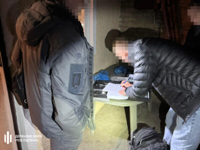 Заробляли десятки тисяч доларів на ухилянтах і дезертирах: судитимуть правоохоронців