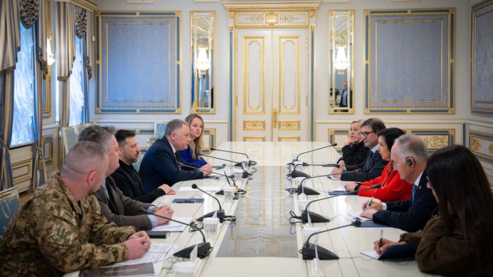 Президент обговорив із міністеркою оборони Іспанії посилення ППО, постачання радарів та спільне виробництво  