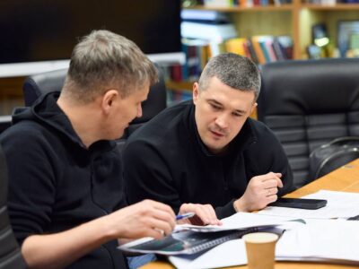 Посилення ППО, фінансування дронів та обмін даними: Україна та Німеччина готуються до «Рамштайну»  