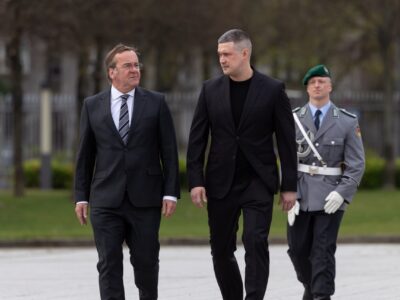 Німеччина надає цього року 11,5 млрд євро військової допомоги Україні  