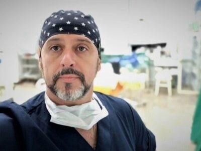 «Ми здобуваємо досвід, за яким завтра прийде весь світ» — головний хірург ЗСУ про нещодавню унікальну операцію  