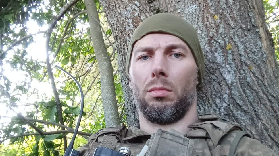 Півтори доби мене витягували. Кожен раз, як приїжджала броня, її «ПТУРили» — військовий ВСП Сергій про поранення та службовий шлях