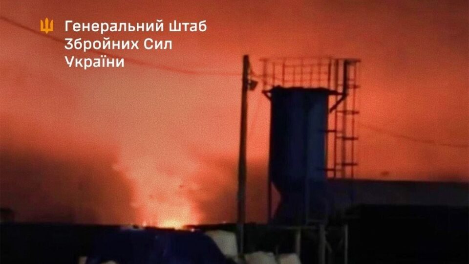 Знову палає «вікно до Європи»: уражено нафтовий термінал росіян на Балтійському морі  