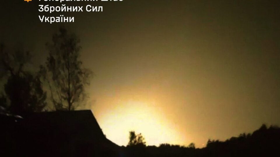 Уражено три склади боєприпасів та інші логістичні об’єкти ворога — Генштаб ЗСУ  