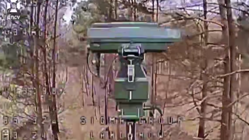 Мінус «Муром» і вісім укриттів: прикордонники знищили позиції ворога на двох напрямках  