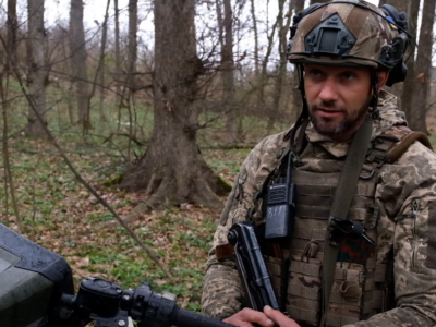 Дерево, що закрило небо, і 10 кілометрів болю: як розвідник «Круча» вивів групу з оточення