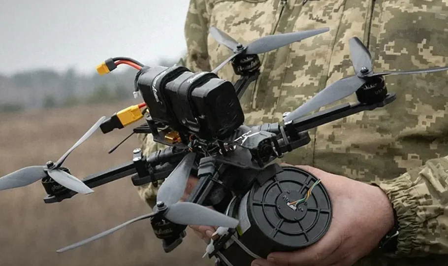 Міноборони оновило підхід до закупівель оптоволоконних дронів  